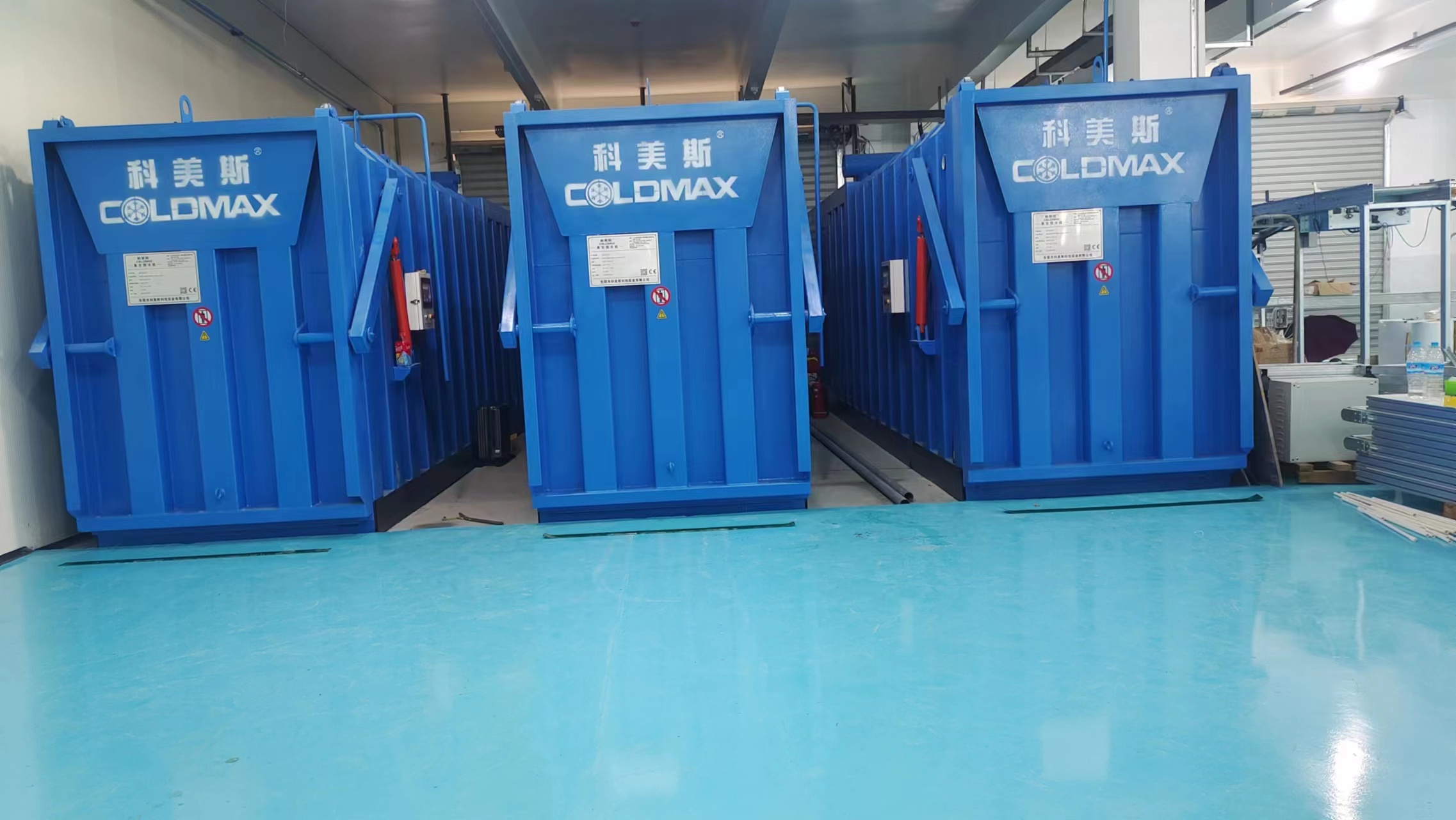 科美斯福建客戶3臺(tái)4卡板真空預(yù)冷機(jī)安裝！